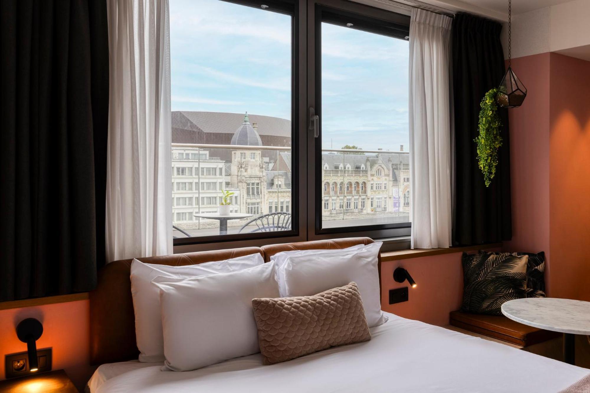 Hotel Indigo Antwerp City Centre, An Ihg Hotel Екстер'єр фото